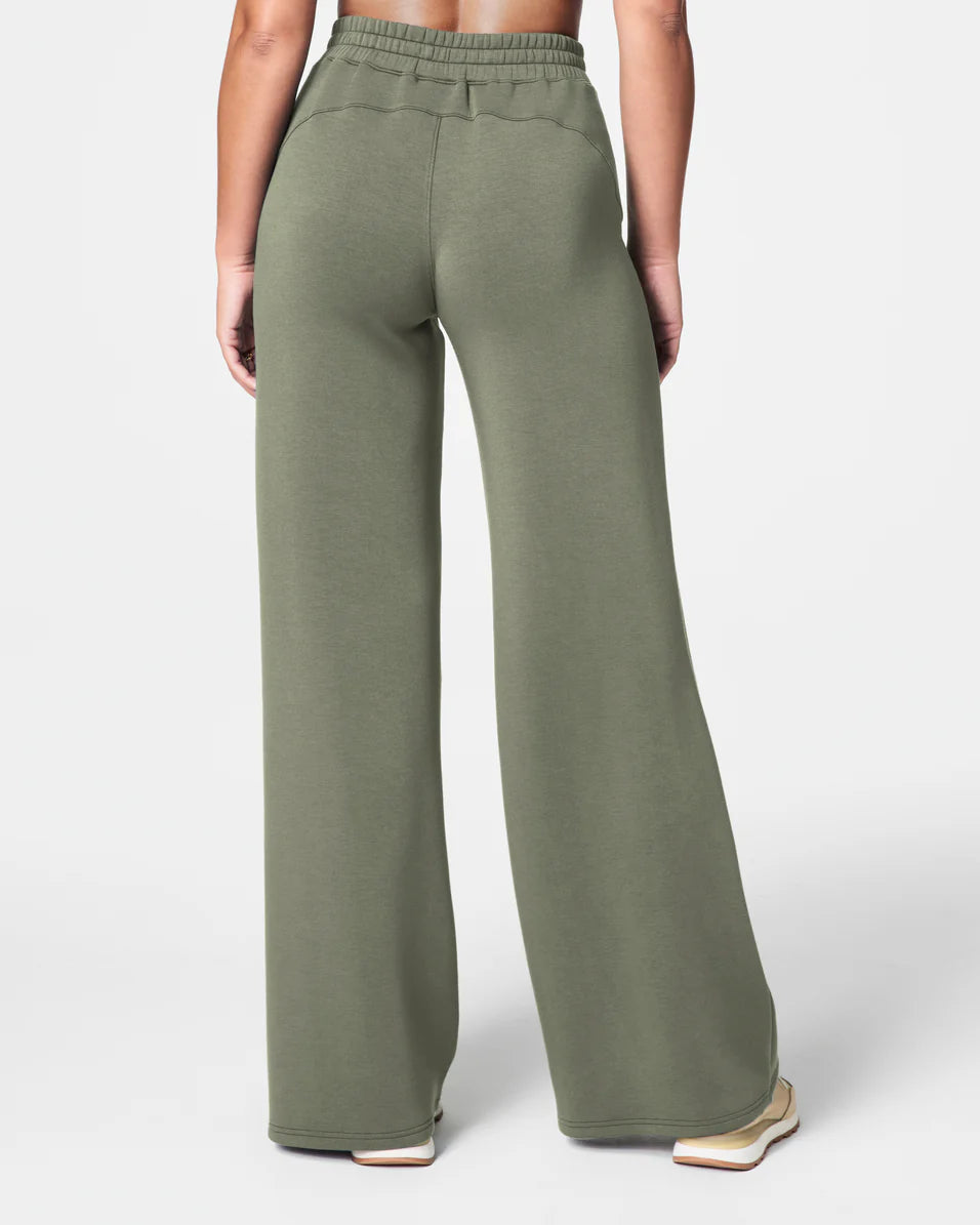 Spanx AirEssentials Wide Leg Pant - Clover