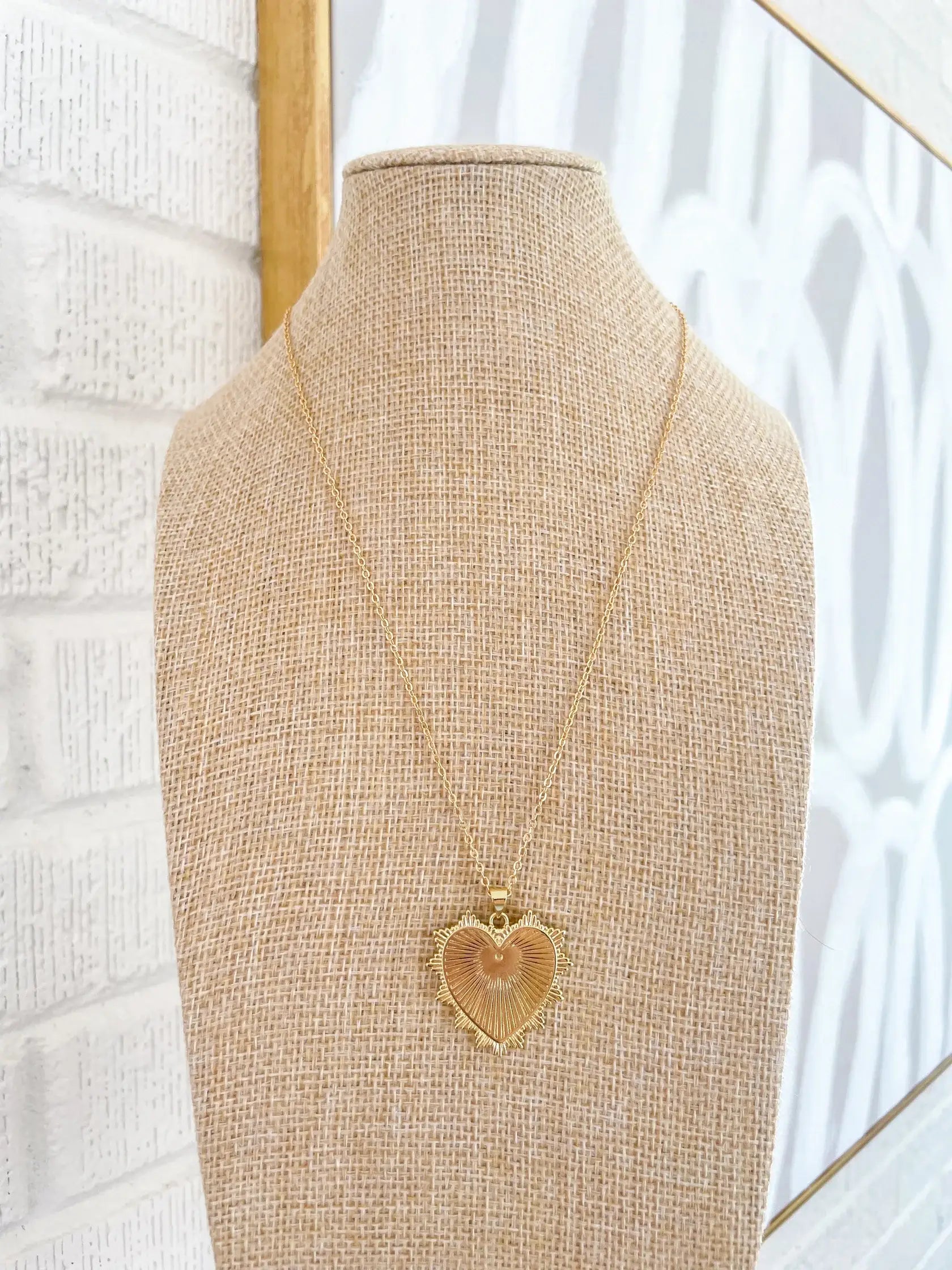 Bold Heart Necklace Dainty Chain